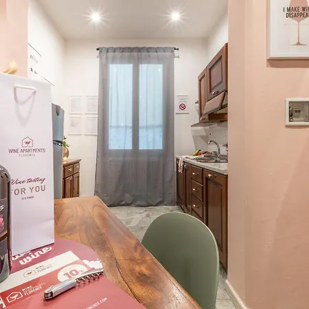 Wine Vernaccia Apartman *